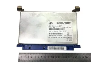 Abs control unit knorr-bremse 24v mb0486107112