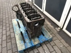 Empty engine block for daf mx11 320 h1 truck