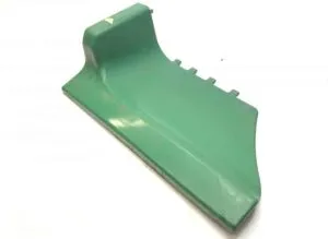 Large right plastic step plate for volvo – code 1390074