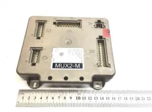 Mux2-m control unit man 8825935