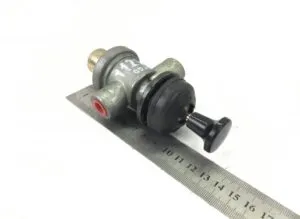 Parking brake release valve for volvo – 1505386, 1580024, 4342050260, 660247, 89199295144