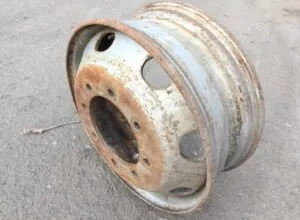 Volvo rim 22. 5×7. 5 – used, rusty
