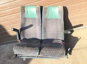 Double bus seat left – model bova