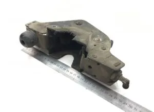 Left cab tilt locking mechanism scania (1519436, 1810345)