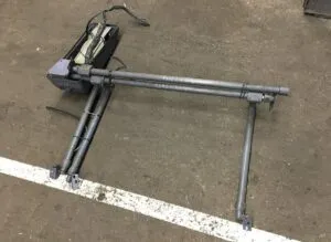 Hinge system for scania bus side hatch