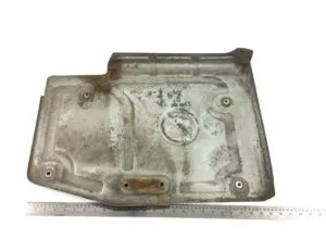 Exhaust shield cap volvo 20959196 21944135