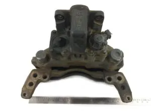 Right front brake caliper scania 1903435 1746799 2395623 2264211 2669859 573126 573110
