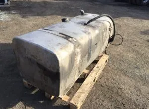 Used fuel tank man