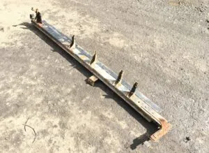 Metal support for right stair plates renault 5010574868