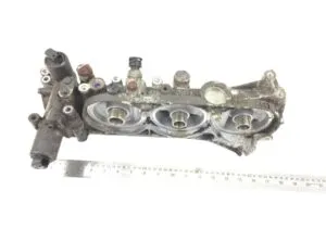 Oil filter support renault 21394576 21563752 21908422 22095518 22095883 22093305 21304735 7422095883 7422095518