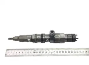 Fuel injector mercedes a4710701587 / a4710100487