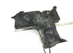 Windshield washer tank mercedes a9608697920 / a0008694021 / 0008694021 / a0008604726 / 0008604726 / 9608697920