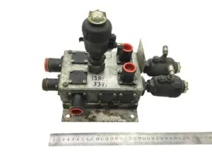 Volvo water heater coolant valve 20886557 22358009 31