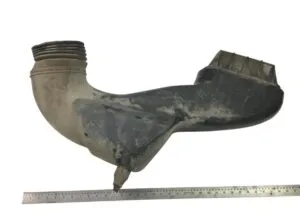 Lower air intake pipe volvo 20547509 / 20456474
