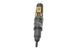 Fuel injector for volvo – codes 85020179, 22254576