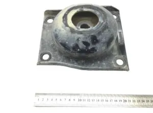 Motor vibration isolator left front volvo 21997378/21810944
