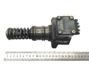 Renault injection pump – code 5001860115 / 7485003175