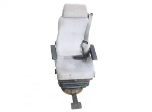 Driver seat volvo 85-52/8552/86-52/8652-13