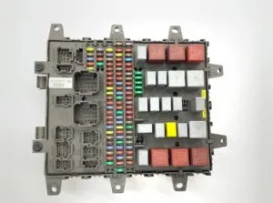 Renault fuse panel 7421045777, 5010590677, 7421079590, 7421169993, 7421899301