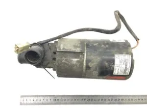 Volvo cooling liquid circulation pump 592063-11 (used)