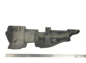 Right engine shield mercedes 9705241328 a9705241328