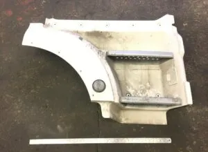 Complete right upper step plate man with reflector – codes: 81615100832, 81615100826, 81615100916, 81615100273, 81615110001