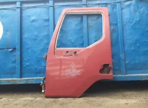 Left door volvo red without window and handle