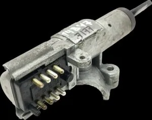 Volvo contact lock switch 9958589 8159904 3091508 1063433