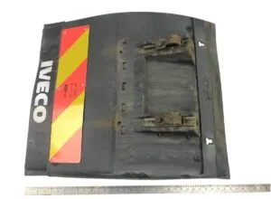 Left rear mudguard iveco 41298964