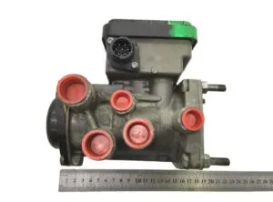 Ebs valve for man trailer 8152301-6213 / 8152301-6212 / 8152301-6209 / 8152301-9213 / 8152301-6207