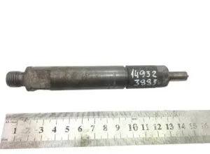 Fuel injector volvo 14932 3883