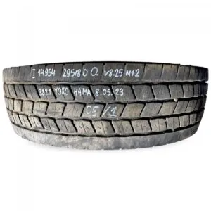 Tire 295/80r22. 5 yokohama, v8. 25 m12, 3821, 8. 05. 23