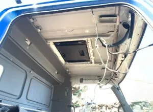 Cabin casing for mercedes actros mp2/mp3 (oem codes: 9406001105, 9406000001, a9406001105, a9406000001)