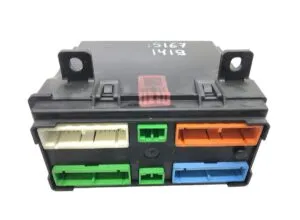 Vecu control unit volvo – various codes (20554489, 20758801, 21067821, 21313711, 21720464, 85000835, 85003810, 85013308, 20453548, 20538397)