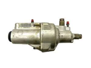Mercedes clutch master cylinder (codes a0002953418, 0002953418, 0002570377, a0002570377, 0002570177, a0002570177)