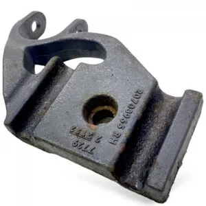 Lower right front axle shock absorber support volvo 20703965