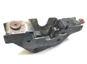 Left cabin tilt lock mechanism for scania (codes: 1519436, 1810345)
