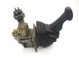Hand brake valve scania 1324425 1523989 1571191 20