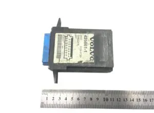 Volvo control unit 425861-1 24v