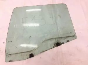 Left door glass man 8162645-0037 / 81626450037 / 8162645-0029 / 81626450029 / 8162645-0017 / 81626450017