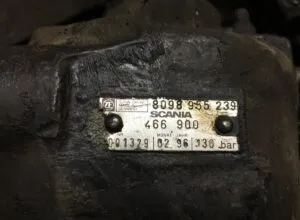 Scania steering box 466 900, 130 bar, february 1996