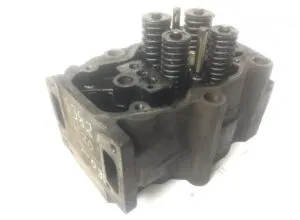 Scania cylinder head 1448279 (reconditioned)