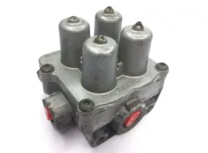 Wabco four circuit protection valve for scania