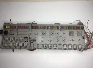 Fuse panel for scania – codes 1398062, 1300806, 896087000, 1361031, 1320850