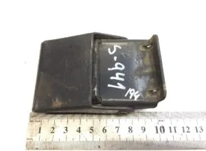 Mounting clamp mudguard front left axle scania – codes 1355381, 1355881