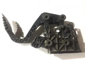 Throttle pedal with position sensor for scania – codes: 1753411, 2007508, 2395418, 1729022