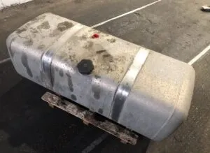 Fuel tank mercedes 500l (code 9604705202)