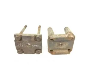 Leaf spring adjustment plate left front axle volvo (code: 20361423)