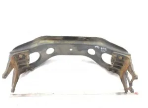 Mercedes frame traverse a9413120010-13
