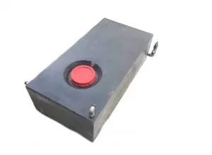 Water tank for scania with red cap – model 77700385